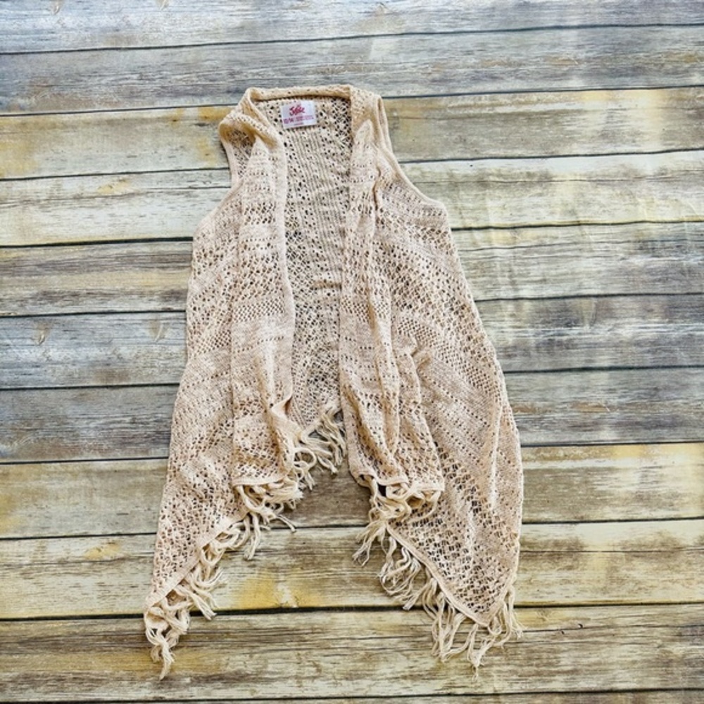Girls NWOT gorgeous sleeves cardigan! Size 12-14
